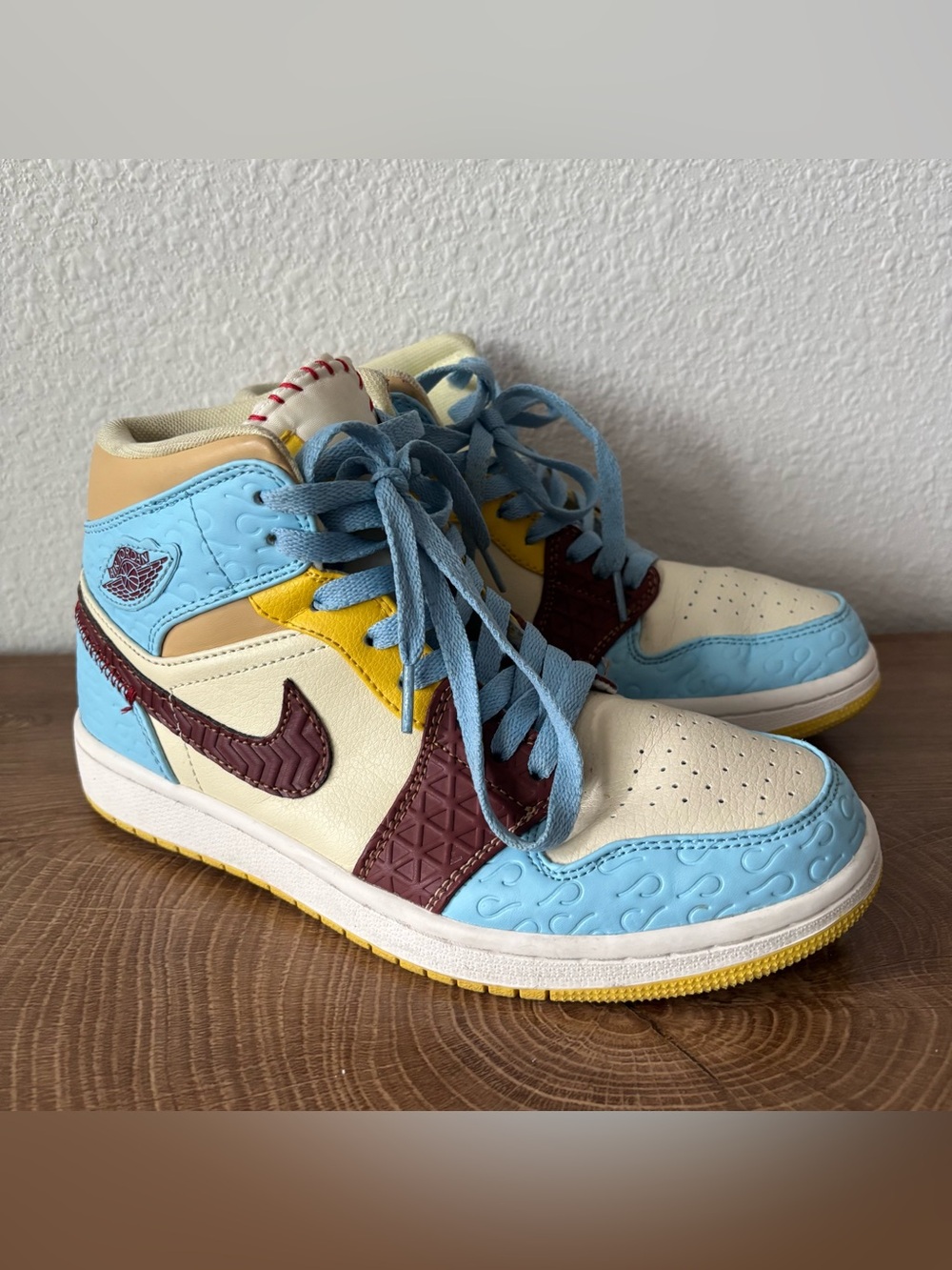Maison Château Rouge x Air Jordan 1 Mid SE 'Fearless'